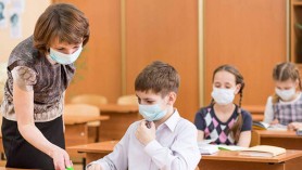 Ultima Oră // Începând de luni, toți elevii din Chișinău revin la școală